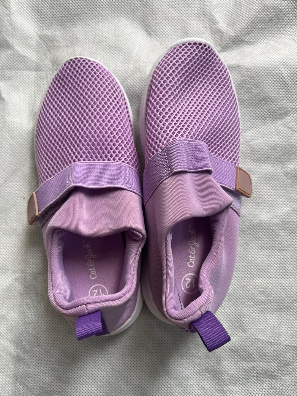 Cat & Jack Lilac/Purple Kids Water Shoes